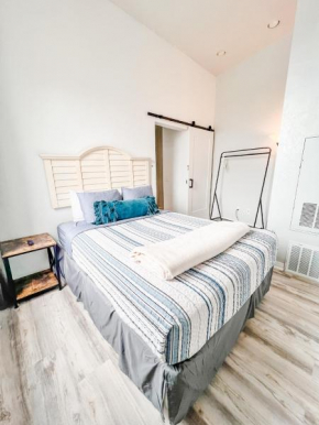 Gaslamp 2bdrm1ba - W Parking & 4 Beds #304